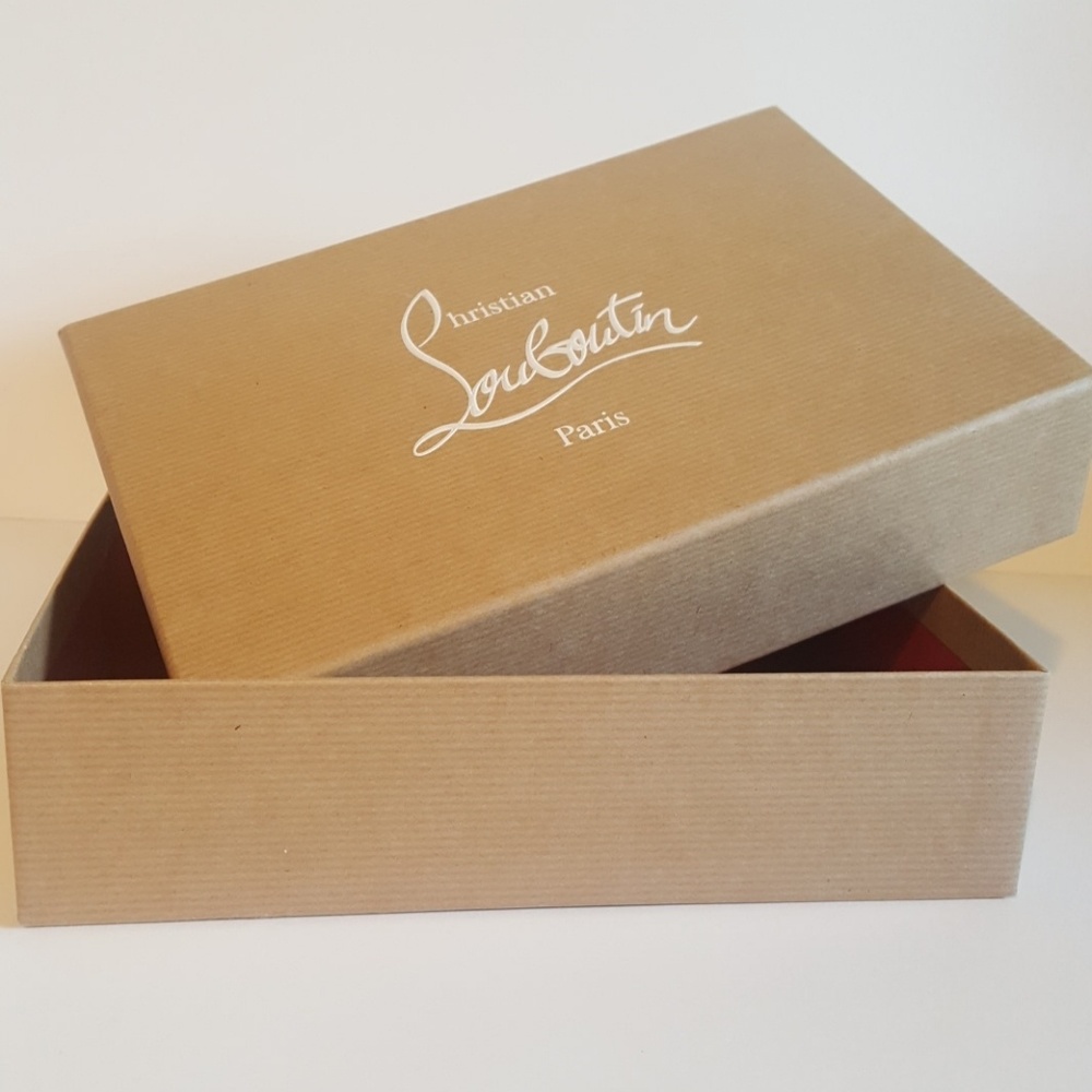 💕Christian Louboutin Wallet Empty Box💕